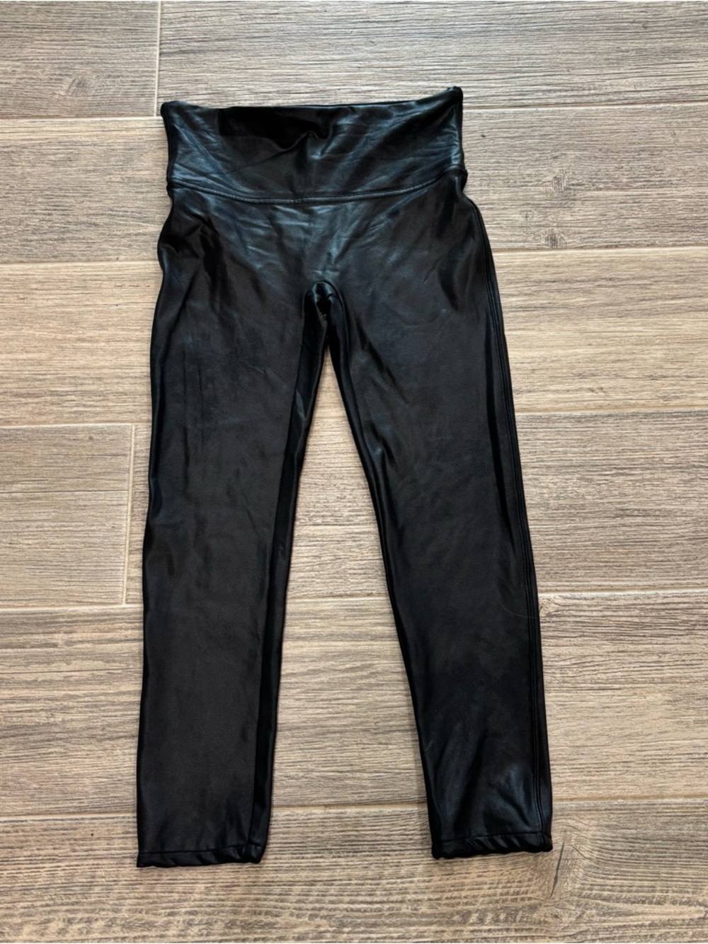 Spanx 2437 Women's Faux Leather Women’s Size Medium Leggings - Black